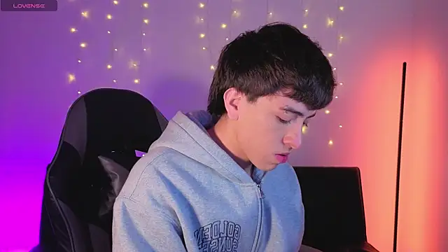 onlinenico online show from December 2025 08:06:02 PM