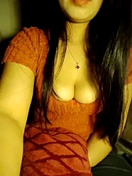 Snapshot of Baby-kis03 chatting on February 2026 02:53:01 AM Baby-kis03 online show from February 2026 02:53:01 AM