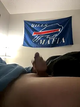 Snapshot of sexybigdick04 chatting on November 2025 03:43:01 AM sexybigdick04 online show from November 2025 03:43:01 AM