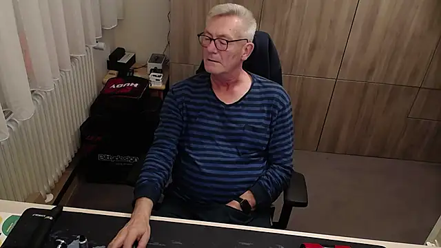 randyandy67 online show from November 2025 09:07:01 PM