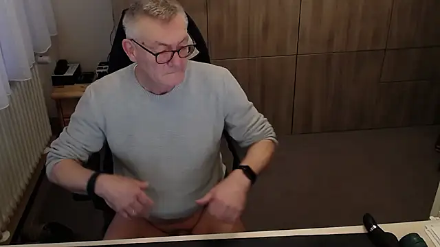 randyandy67 online show from February 2026 07:03:02 AM