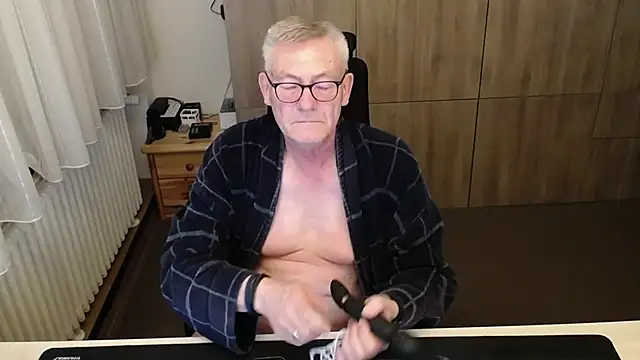 Snapshot of randyandy67 chatting on March 2026 07:50:01 PM randyandy67 online show from March 2026 07:50:01 PM