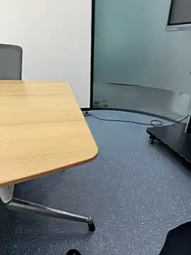 miniyellower online show from December 2025 06:45:01 AM