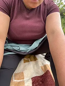 Luci Sweet22 online show from April 2026 06:36:01 PM