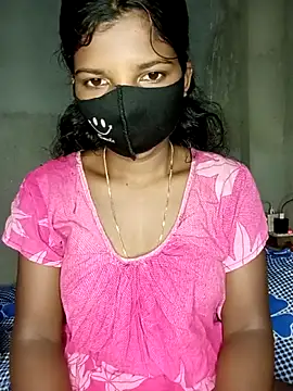 Snapshot of Renuka_GG chatting on October 2025 10:49:02 PM Renuka GG online show from October 2025 10:49:02 PM