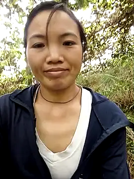 ngan-cute online show from November 2025 02:10:01 AM