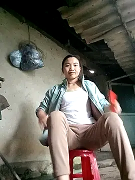 ngan-cute online show from September 2025 02:18:01 AM