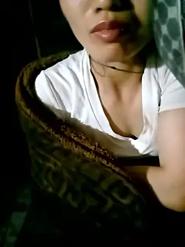 ngan-cute online show from October 2025 02:00:01 AM