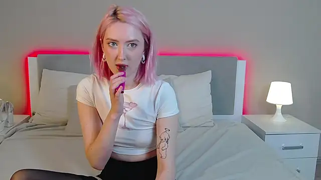 MarianeSun online show from May 2026 04:07:01 AM