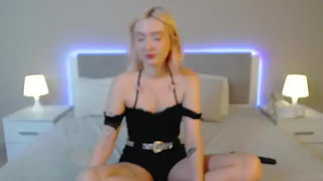 MarianeSun online show from May 2026 04:10:01 AM