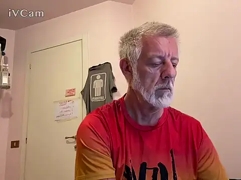 Snapshot of Pigna16PSRN chatting on June 2026 10:22:02 PM Pigna16PSRN online show from June 2026 10:22:02 PM