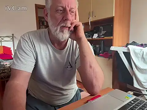 Pigna16PSRN online show from February 2026 03:00:01 PM