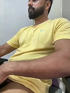 Snapshot of Vineeth3906 chatting on July 2026 10:11:02 AM Vineeth3906 online show from July 2026 10:11:02 AM