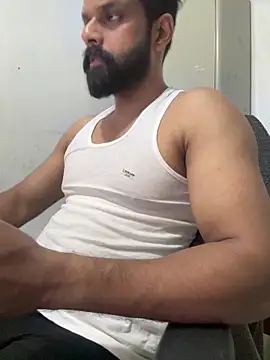 Vineeth3906 online show from April 2026 03:36:01 PM