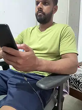 Vineeth3906 online show from June 2026 11:59:02 AM