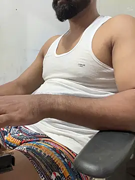 Vineeth3906 online show from March 2026 02:49:01 PM