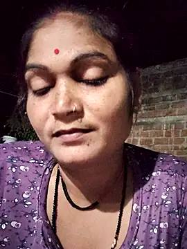 Kavya hot online show from October 2025 04:08:01 PM