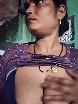 Kavya hot online show from September 2025 04:01:01 PM