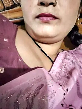Kavya hot online show from February 2026 01:11:02 PM