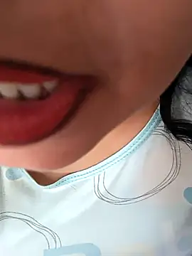 Snapshot of angel_ridhi chatting on September 2025 06:08:01 AM angel ridhi online show from September 2025 06:08:01 AM