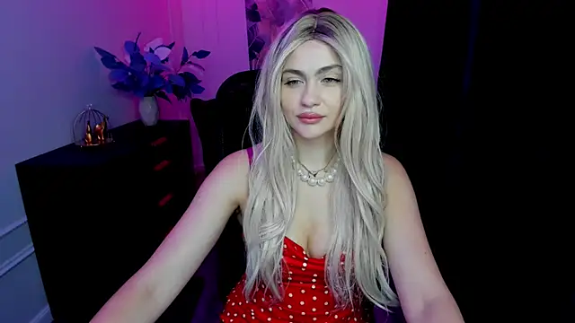 LeslieMineg online show from September 2025 11:22:02 AM