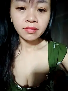 Snapshot of Mie-mie11 chatting on September 2025 10:53:01 PM Mie-mie11 online show from September 2025 10:53:01 PM