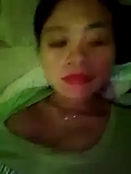 Snapshot of Mie-mie11 chatting on October 2025 01:51:01 AM Mie-mie11 online show from October 2025 01:51:01 AM