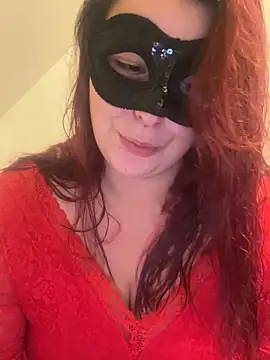 Snapshot of Saphyra_Secret chatting on October 2025 11:38:02 PM Saphyra Secret online show from October 2025 11:38:02 PM