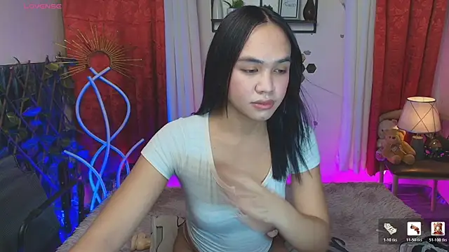 Snapshot of princess_vanner chatting on July 2026 12:50:02 PM princess vanner online show from July 2026 12:50:02 PM