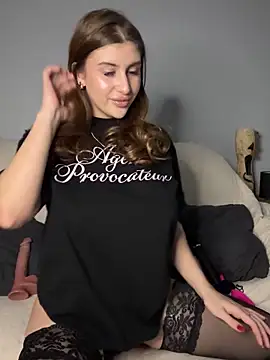 Playboy Lou8 online show from October 2025 04:09:01 PM