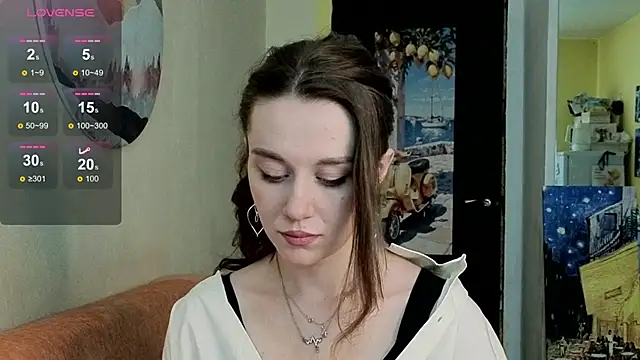 SkyHelen online show from May 2026 06:43:02 AM