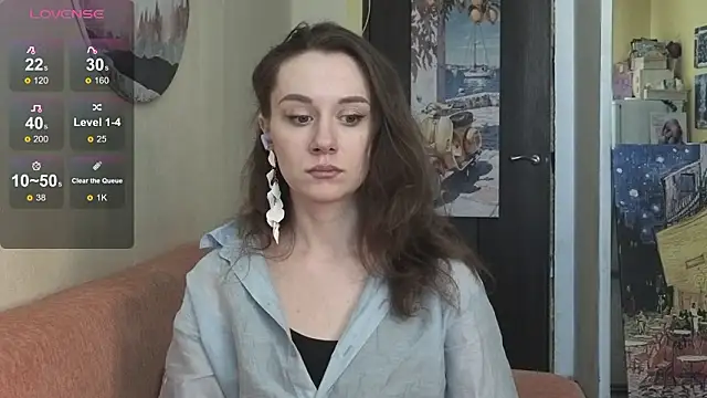 SkyHelen online show from March 2026 05:18:01 AM