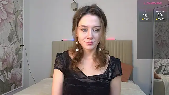 SkyHelen online show from September 2025 04:52:02 AM