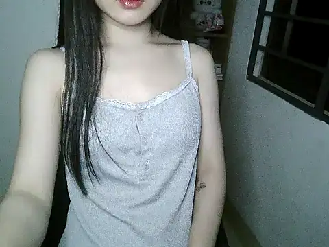 Snapshot of Annabelle-e chatting on September 2025 06:25:01 PM Annabelle-e online show from September 2025 06:25:01 PM