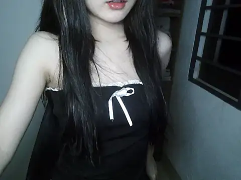 Snapshot of Annabelle-e chatting on September 2025 07:25:02 PM Annabelle-e online show from September 2025 07:25:02 PM