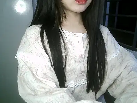 Annabelle-e online show from December 2025 07:41:01 PM