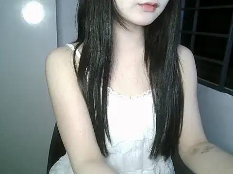 Annabelle-e online show from November 2025 04:17:02 PM