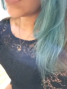 euahotmarii20 online show from September 2025 07:22:01 AM