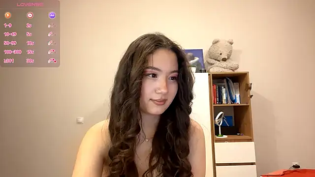 Sakuravice online show from November 2025 01:59:02 PM