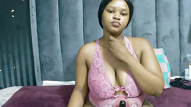 SexyBaddieXXX online show from October 2025 09:01:01 PM