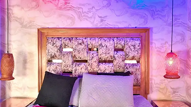 amy greene online show from April 2026 12:00:01 PM