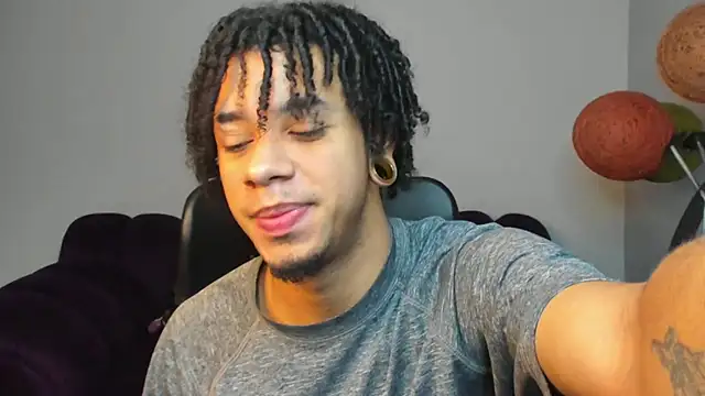 Snapshot of Biker_Seb chatting on October 2025 12:37:02 PM Biker Seb online show from October 2025 12:37:02 PM