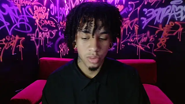 Snapshot of Biker_Seb chatting on November 2025 02:43:01 PM Biker Seb online show from November 2025 02:43:01 PM