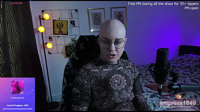 MossPrince online show from November 2025 02:55:02 PM