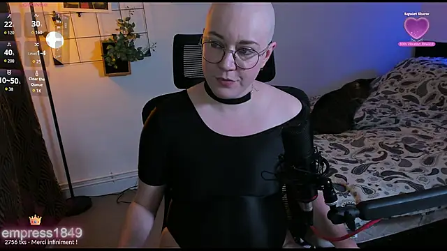 MossPrince online show from November 2025 05:50:01 PM