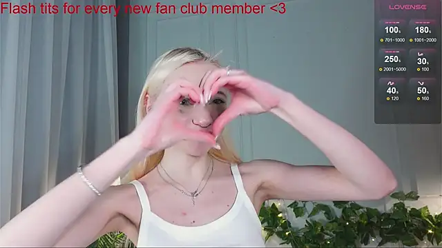 NyxBlonde online show from January 2026 01:29:01 PM