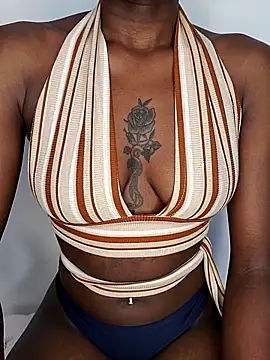 Snapshot of _Uphele chatting on September 2025 07:48:01 AM Uphele online show from September 2025 07:48:01 AM