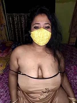 Smile-quien online show from February 2026 04:59:02 AM