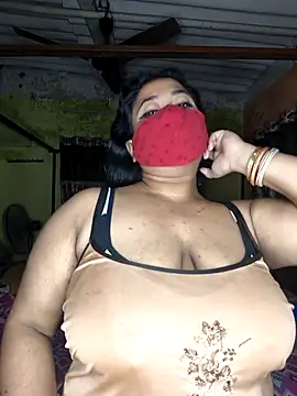 Smile-quien online show from December 2025 06:56:01 AM