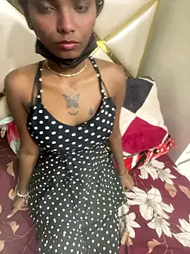 Snapshot of Bold_beautyxx chatting on January 2026 03:05:02 PM Bold beautyxx online show from January 2026 03:05:02 PM